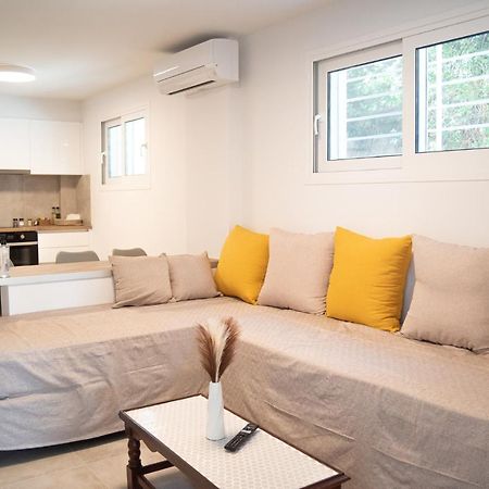 Apartament Naiads Nest - The Garden Gem Warkiza Zewnętrze zdjęcie