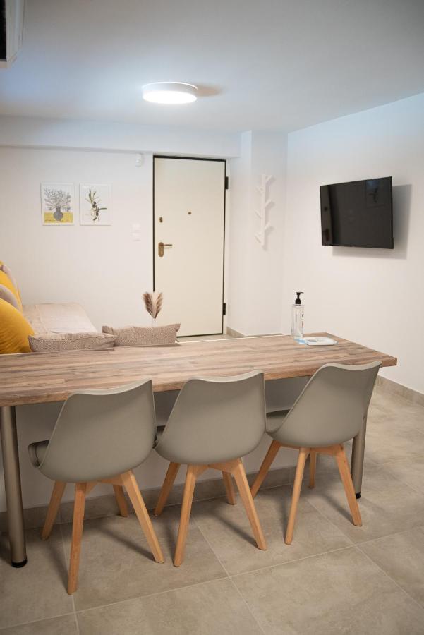 Apartament Naiads Nest - The Garden Gem Warkiza Zewnętrze zdjęcie